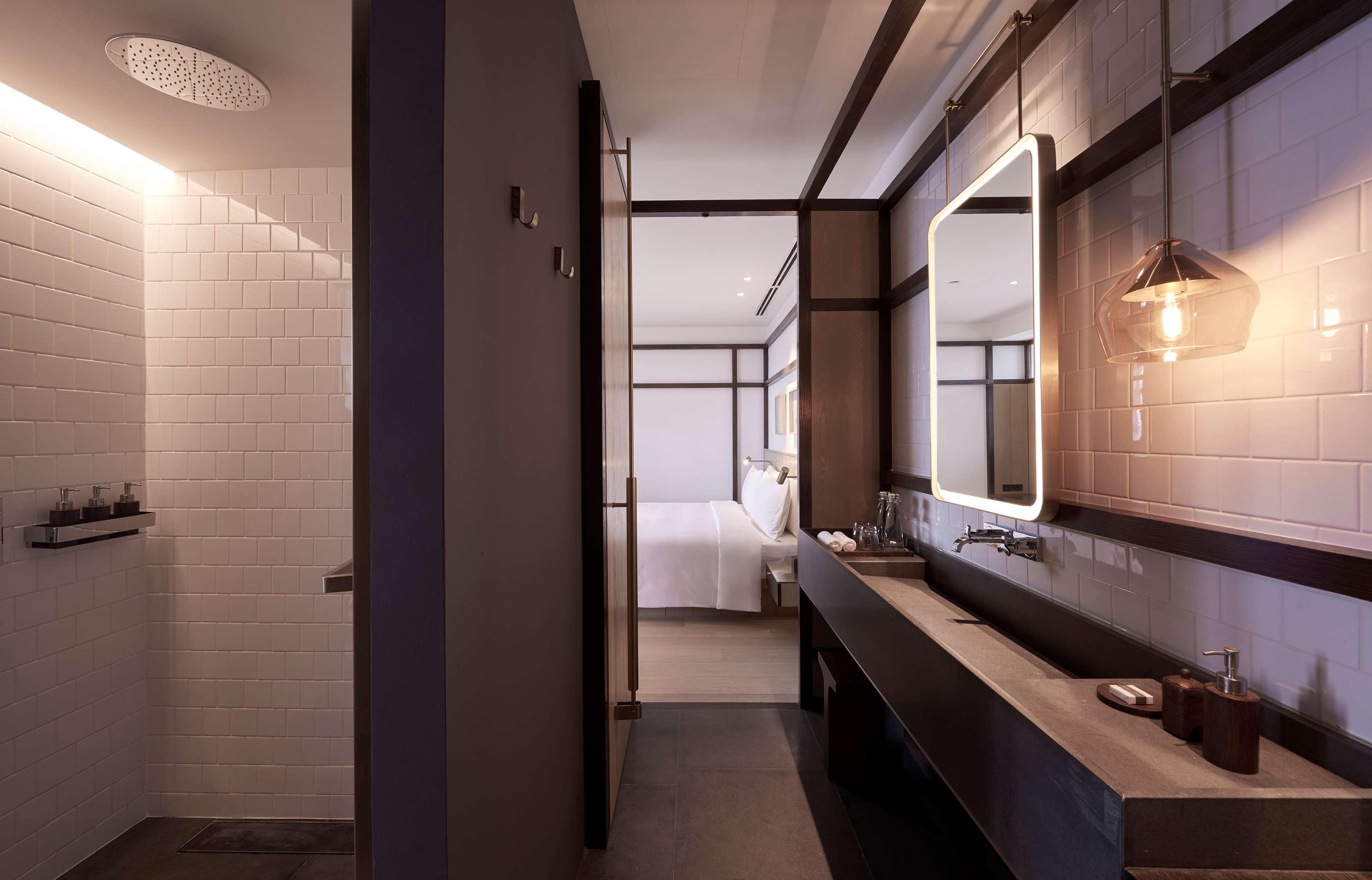 Alila Bangsar Kuala Lumpur Hotel Ngoại thất bức ảnh Bathroom