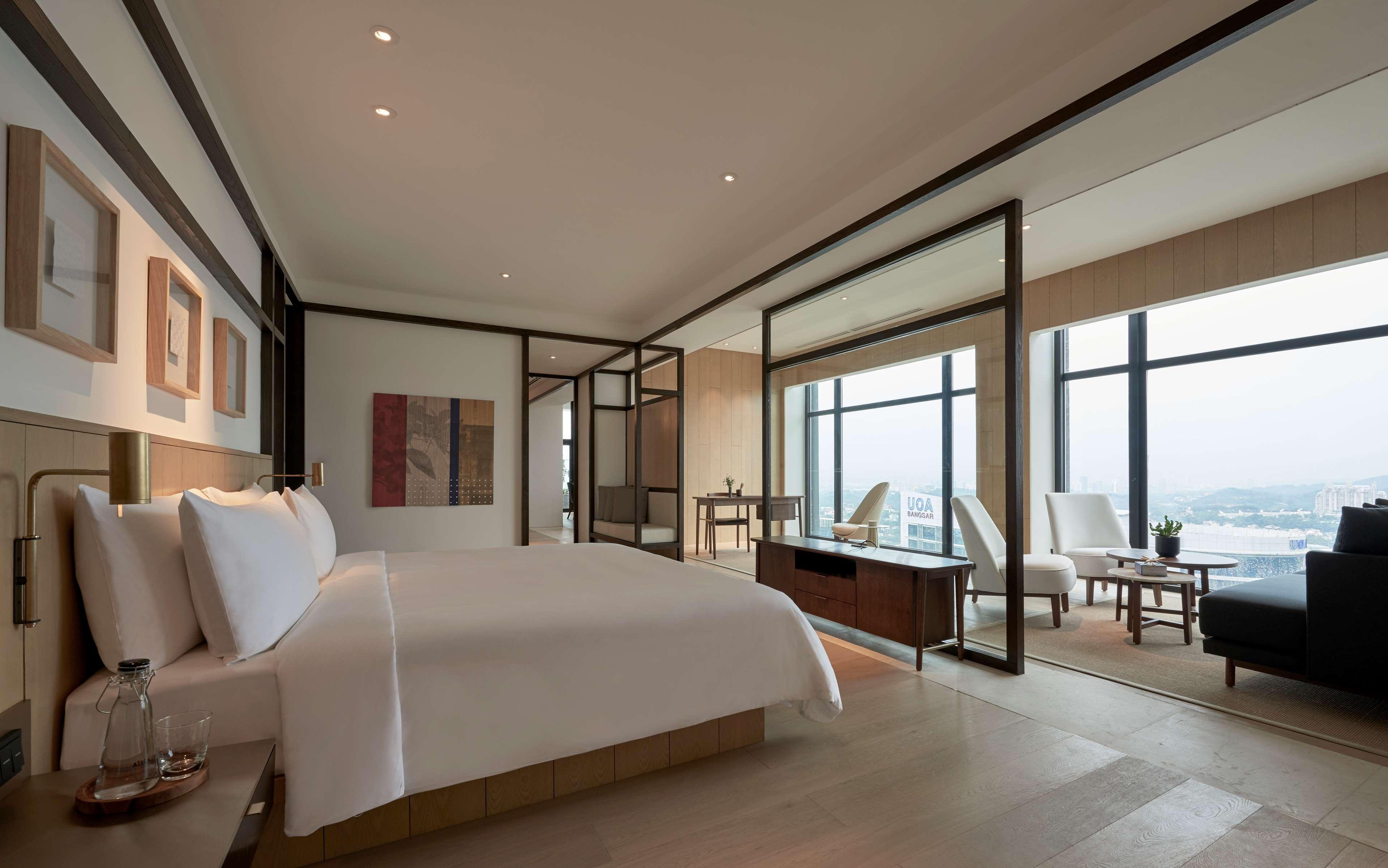 Alila Bangsar Kuala Lumpur Hotel Ngoại thất bức ảnh A bedroom at the hotel